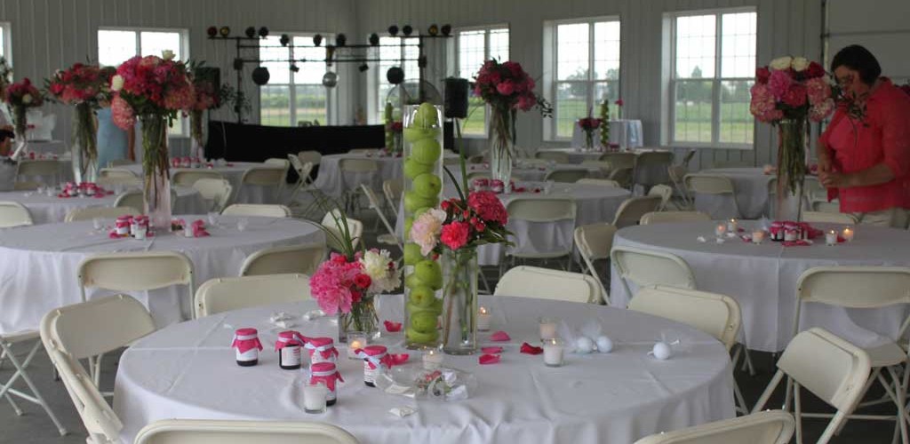 reids-orchard-wedding-reception-tables